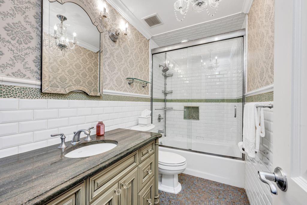 18 Ivan Ct, Staten Island, NY, 10309, USA, 4 Bedrooms Bedrooms, ,4 BathroomsBathrooms,Residential,Active,18 Ivan Ct,502577
