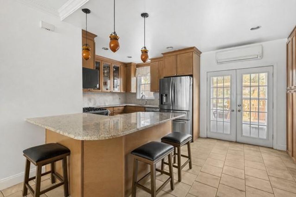 Photo of 253 21st Street, Brooklyn, NY 11215 (MLS # 500108)