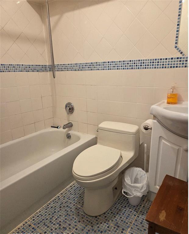 1711 East 36th Street, Brooklyn, New York image 19