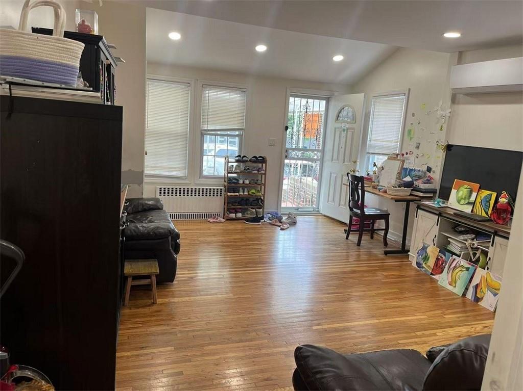 1711 East 36th Street, Brooklyn, New York image 4