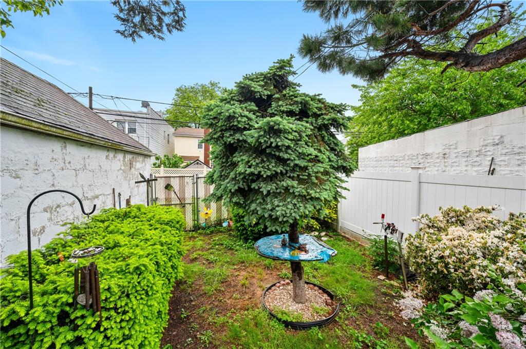 1640 1st Street, Brooklyn, New York image 12