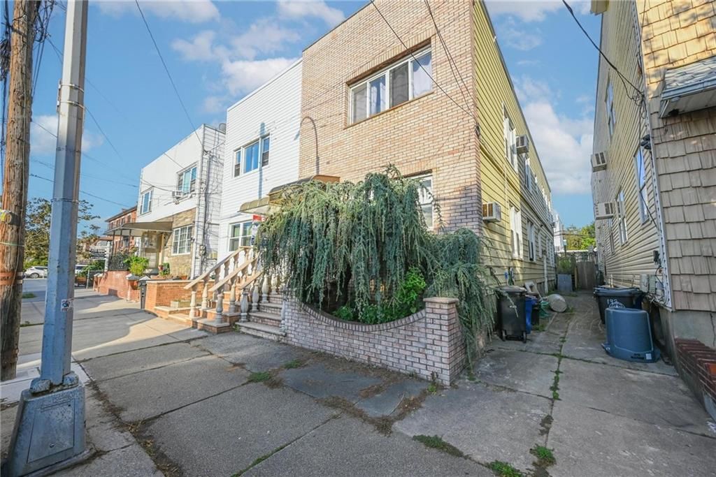 Photo of 194 Bay 7th Street, Brooklyn, NY 11228 (MLS # 495754)