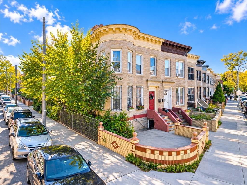 Photo of 7201 6th Avenue, Brooklyn, NY 11209 (MLS # 505660)
