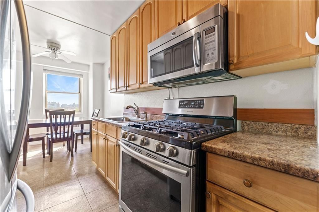Photo of 2475 16th Street #9E, Brooklyn, NY 11214 (MLS # 495365)