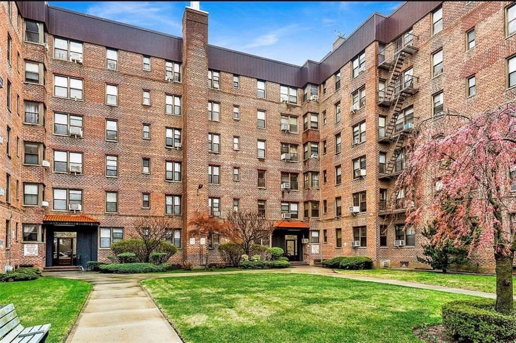 Photo of 2220 Burnett Street #2F, Brooklyn, NY 11229 (MLS # 498013)