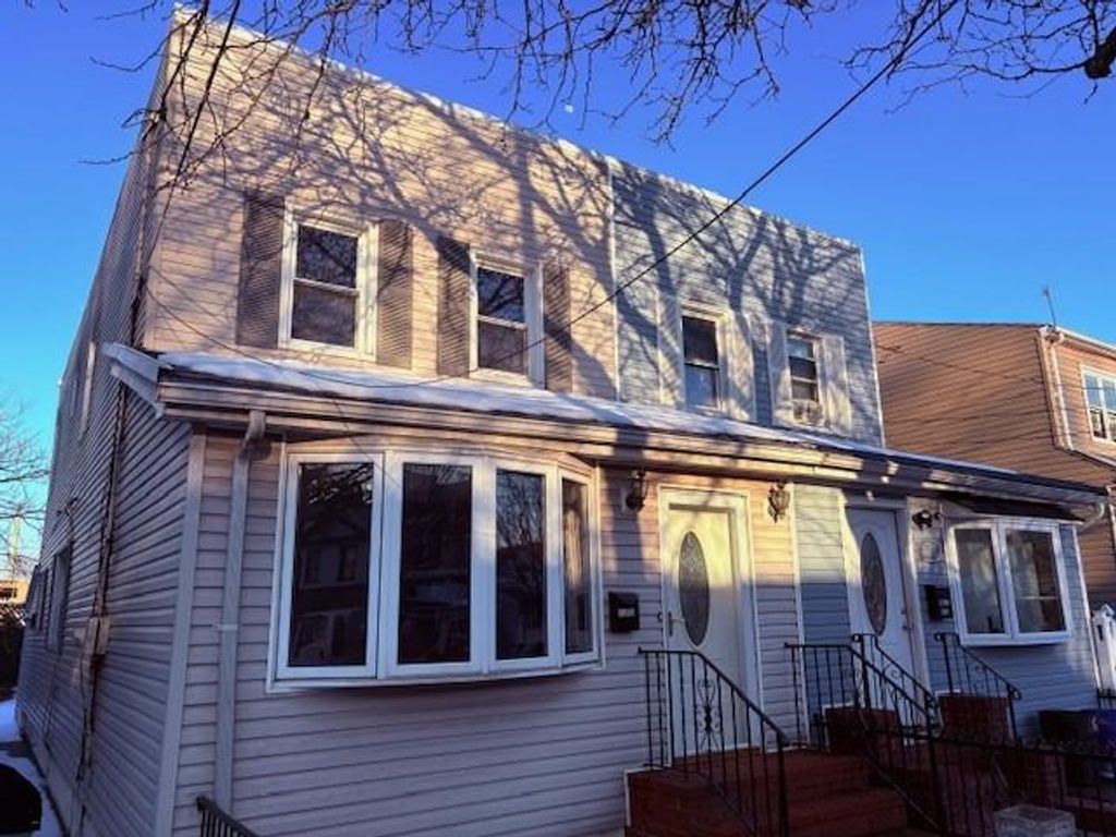 Photo of 1625 96th Street, Brooklyn, NY 11236 (MLS # 499275)