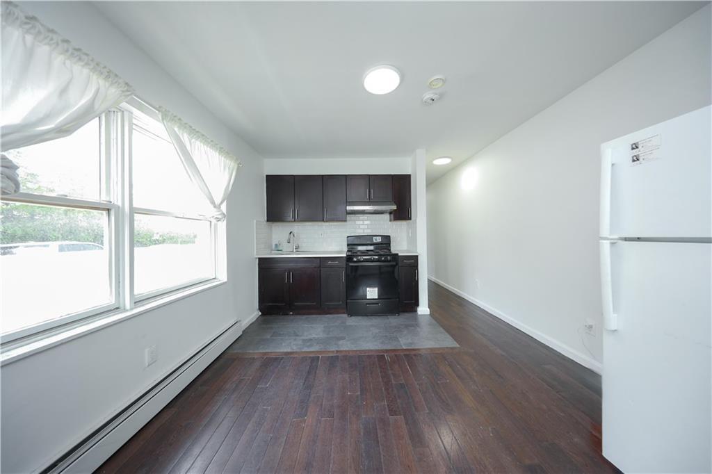 257 Bay 40th Street, Brooklyn, New York image 4