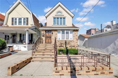 Homes For Sale - 1881 7th Street<br/> Kings County, Brooklyn, NY 11223