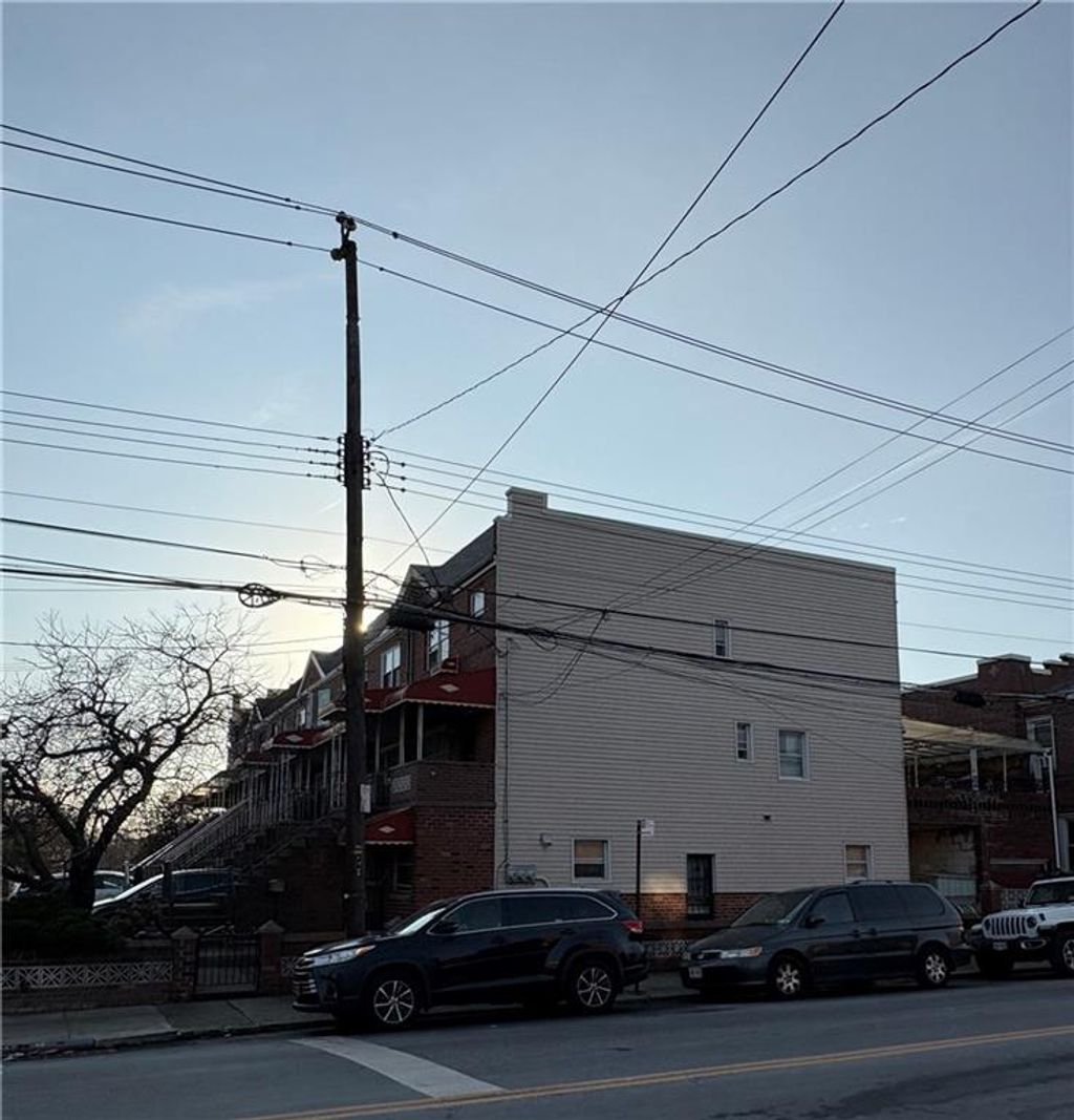Photo of 172 27th Avenue, Brooklyn, NY 11214 (MLS # 489011)