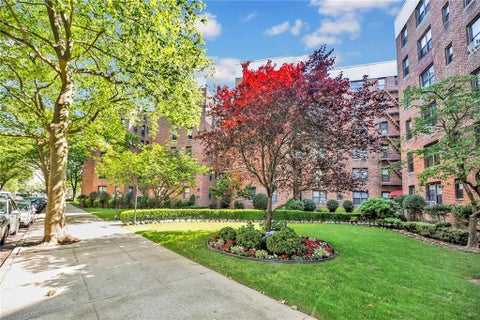 Homes For Sale - 2241 Plumb 1st Street #3N<br/> Brooklyn, NY 11229
