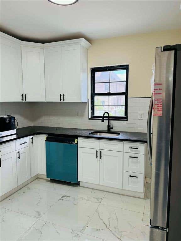 Photo of 2121 Troy Avenue, Brooklyn, NY 11234 (MLS # 501198)