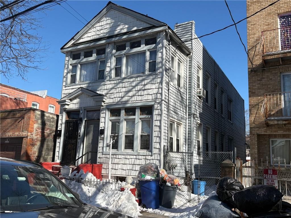 Photo of 719 Alabama Avenue, Brooklyn, NY 11207 (MLS # 499414)