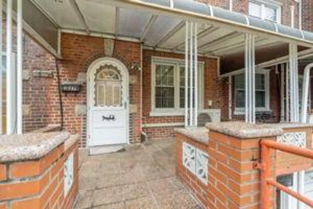 Photo of 2637 Hubbard Street, Brooklyn, NY 11235 (MLS # 499850)