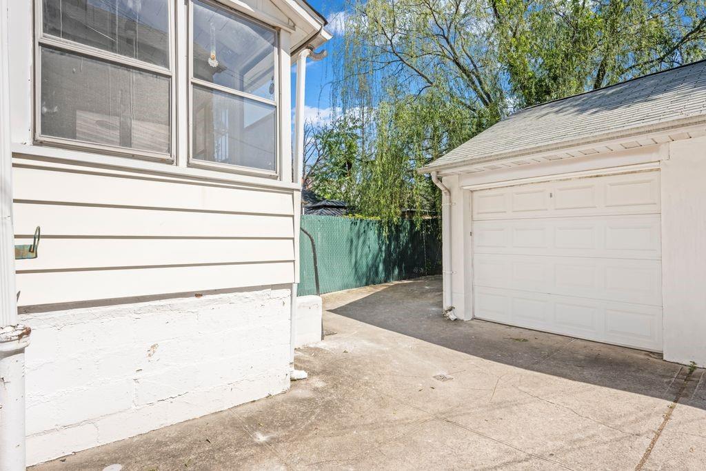 2117 East 38th Street St, Brooklyn, New York image 34