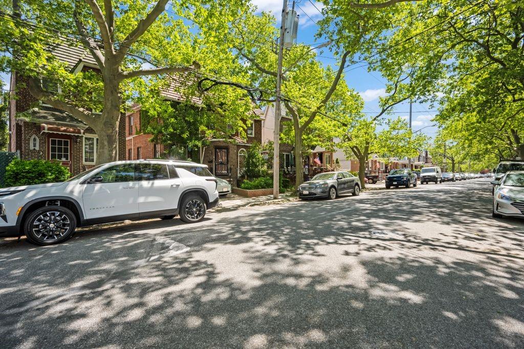 2117 East 38th Street St, Brooklyn, New York image 46