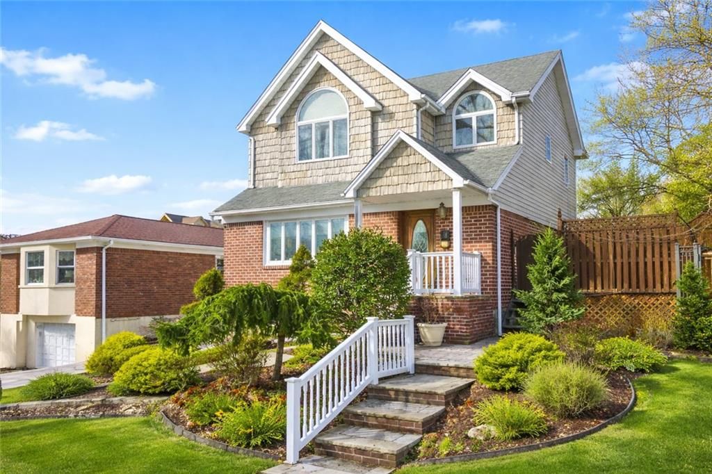 Photo of 335 Lightner Avenue, Staten Island, NY 10314 (MLS # 499119)