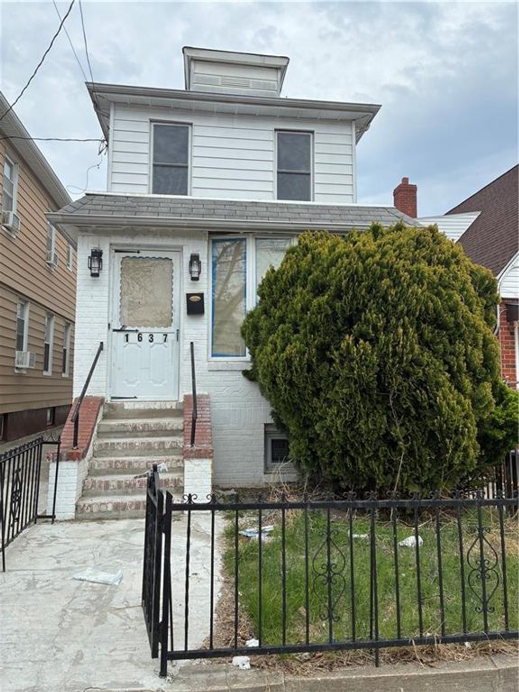 Photo of 1637 53rd Street, Brooklyn, NY 11234 (MLS # 500520)