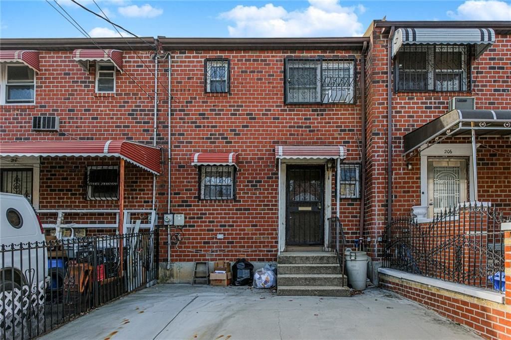 Photo of 208 Atkins Avenue, Brooklyn, NY 11208 (MLS # 496994)