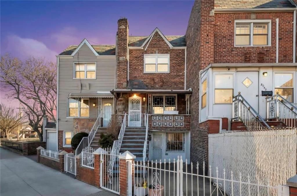 Photo of 5042 Kings Highway, Brooklyn, NY 11234 (MLS # 498435)