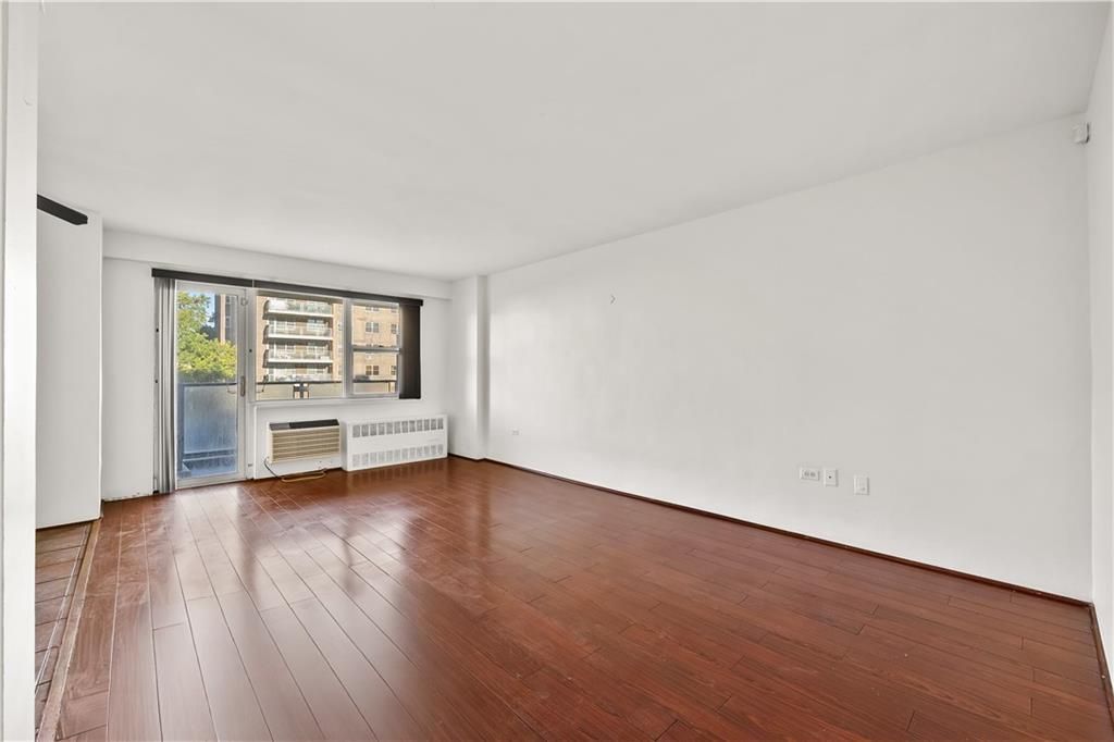 Photo of 200 Cozine Avenue #4F, Brooklyn, NY 11207 (MLS # 496815)