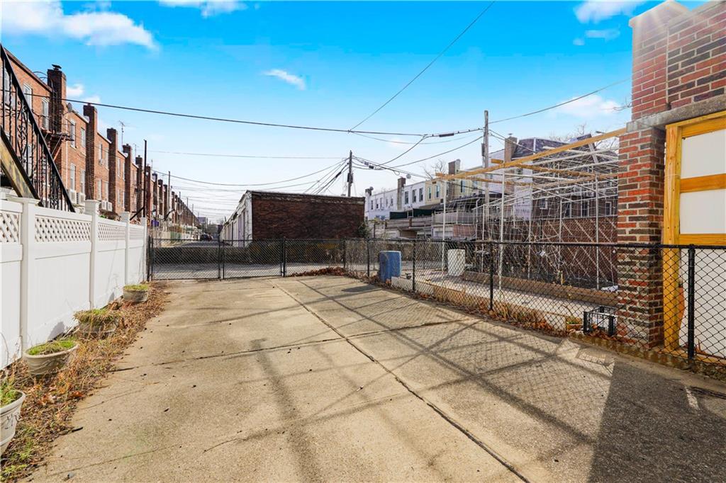 3040 Avenue T, Brooklyn, New York image 20