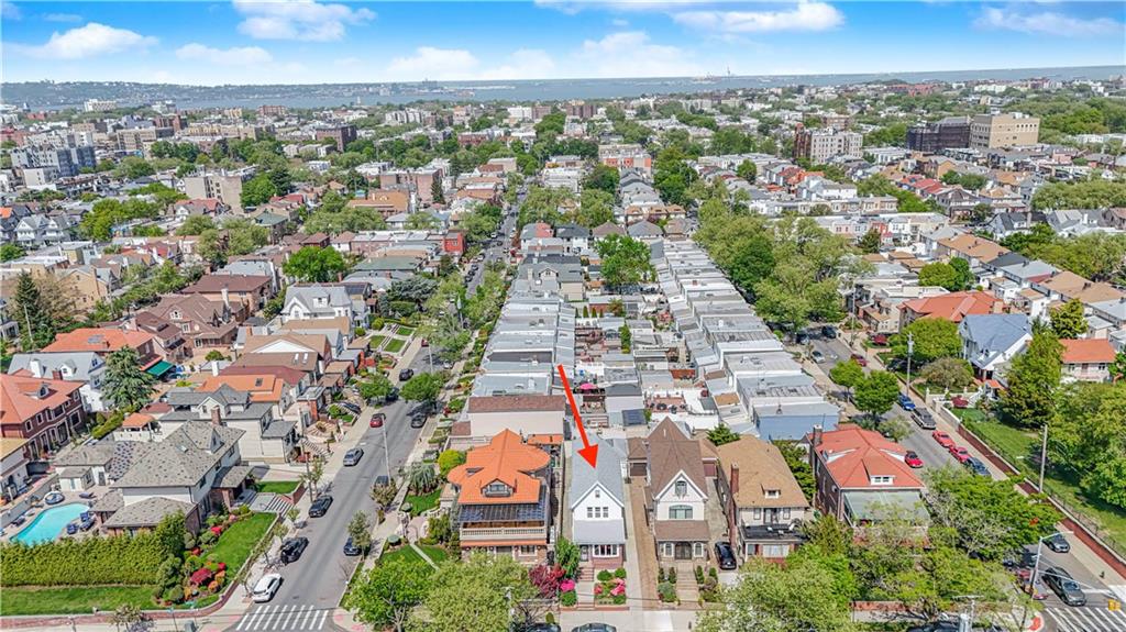 8116 11th Avenue, Brooklyn, New York image 4