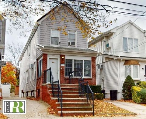 Homes For Sale - 1992 New York Avenue<br/> Brooklyn, NY 11210