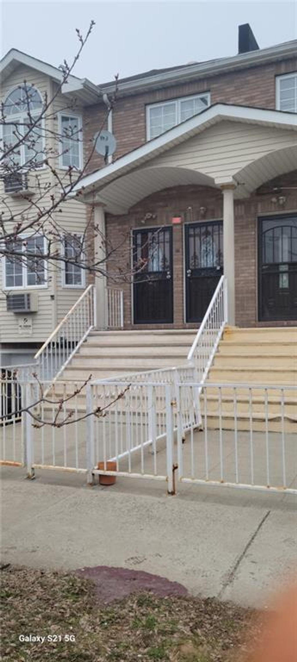 Photo of 913 Euclid Avenue, Brooklyn, NY 11208 (MLS # 501285)