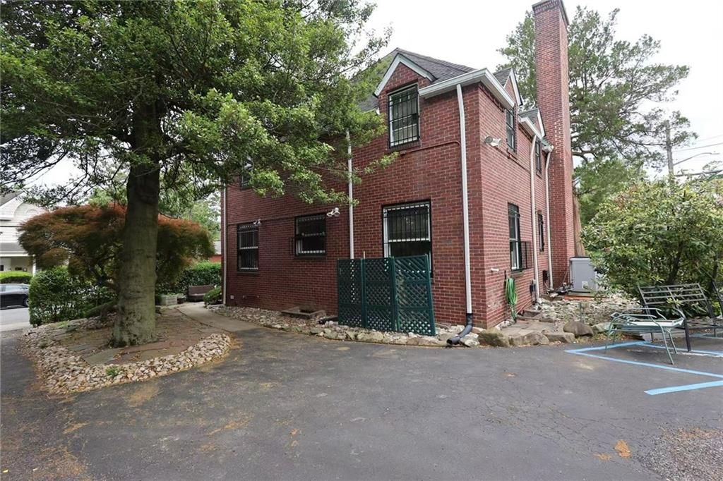 Photo of 225 3rd Street, Staten Island, NY 10306 (MLS # 501836)