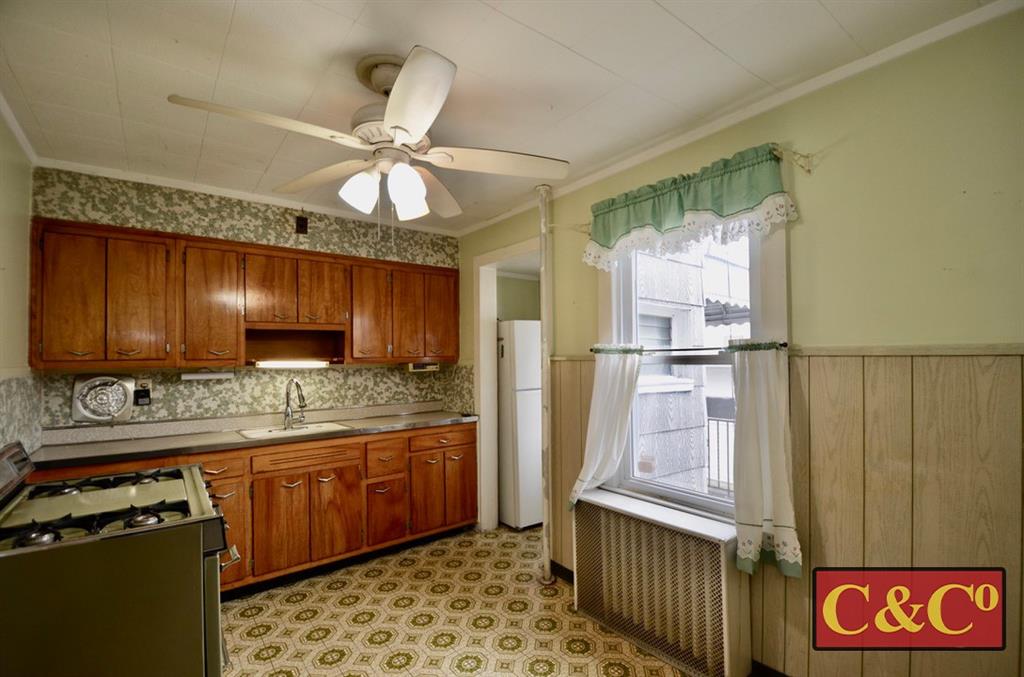1927 34th Street, Brooklyn, New York image 8