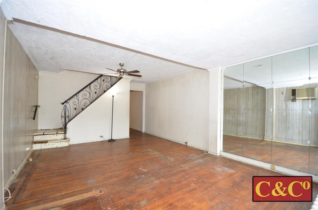 1927 34th Street, Brooklyn, New York image 4