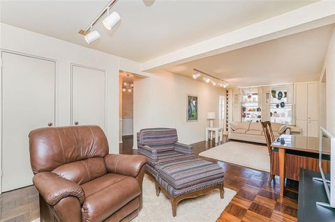 Apartment For Sale - 2711 Avenue X #1C<br/> Brooklyn, NY 11235