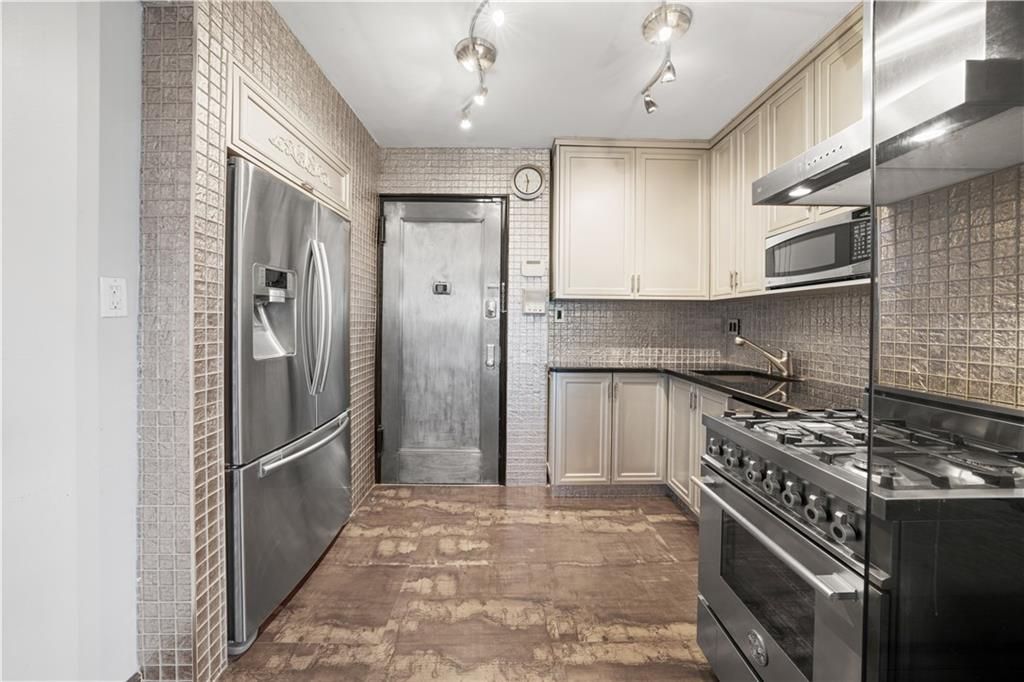 Photo of 2607 Avenue O #6C, Brooklyn, NY 11210 (MLS # 496149)