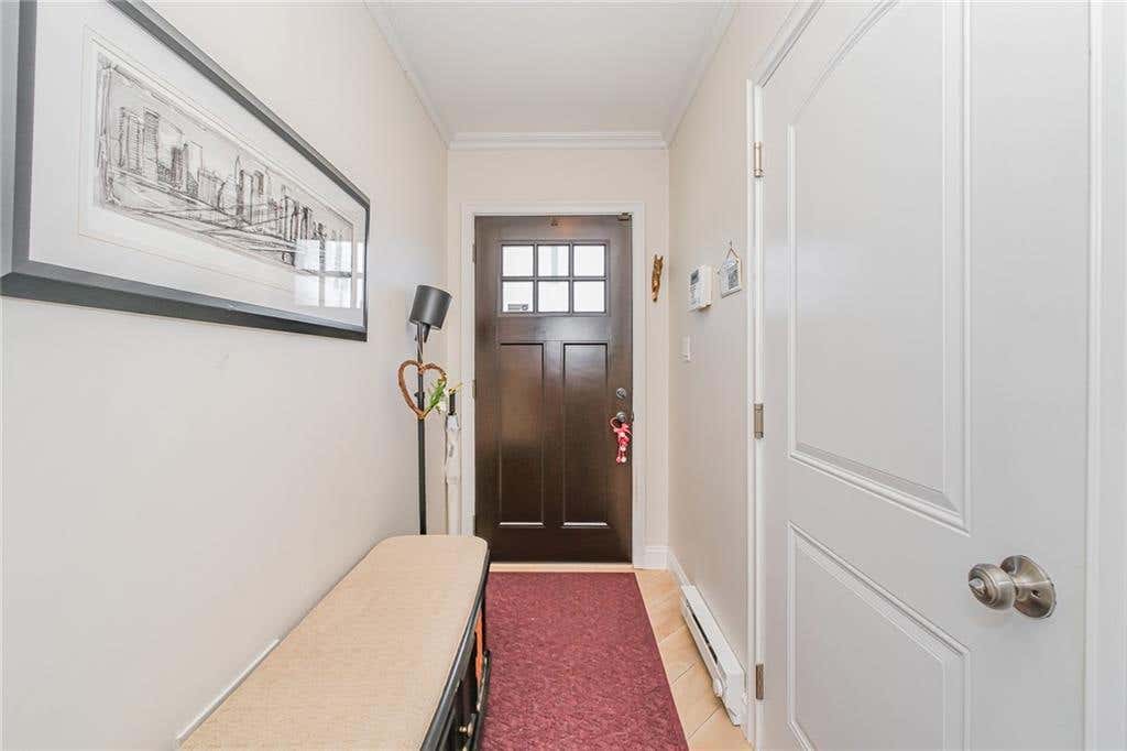 Photo of 300 Lamberts Lane, Brooklyn, NY 10314 (MLS # 502649)