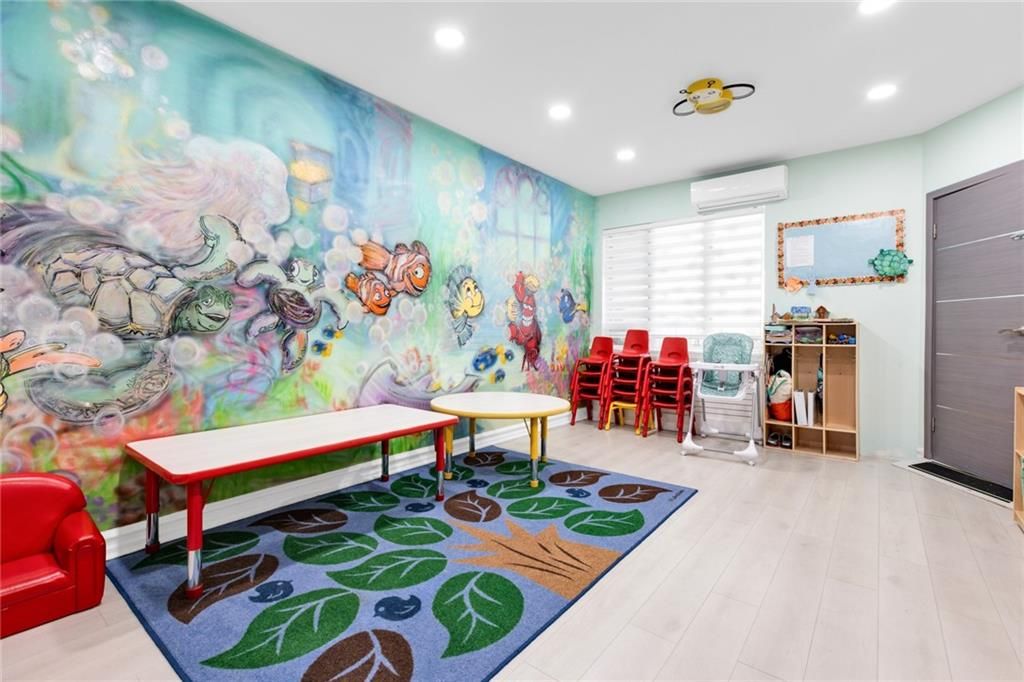 Photo of 726 Manor Court, Brooklyn, NY 11235 (MLS # 494725)