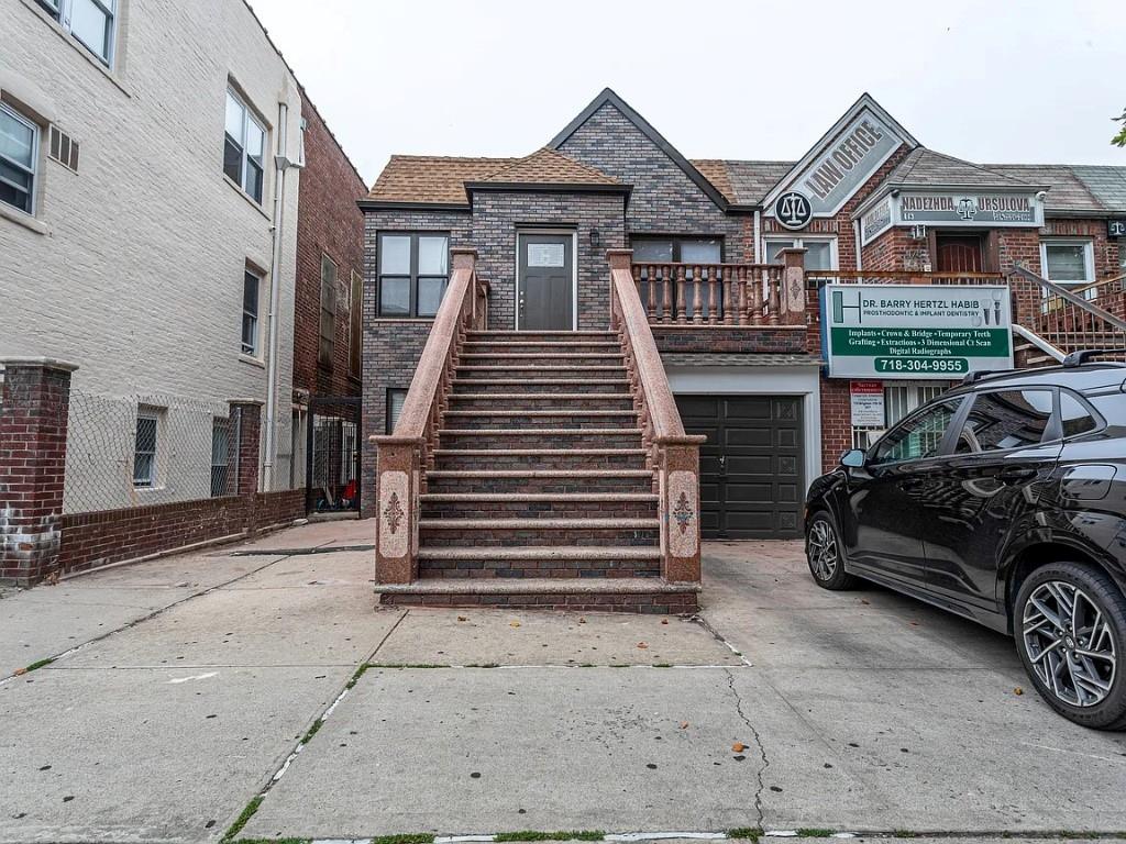 Photo of 180 Brighton 11th Street, Brooklyn, NY 11235 (MLS # 504619)