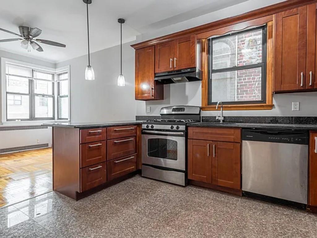 Photo of 180 Brighton 11th Street, Brooklyn, NY 11235 (MLS # 504619)