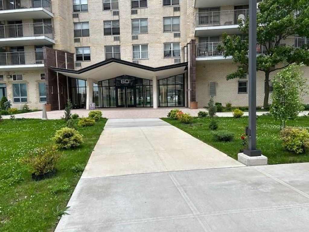 Photo of 601 Surf Avenue #5J, Brooklyn, NY 11224 (MLS # 498897)