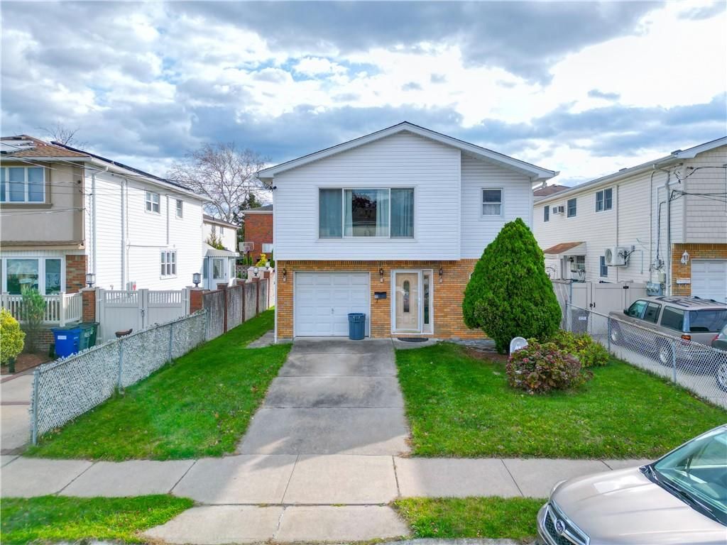 Photo of 150 Stroud Avenue, Staten Island, NY 10312 (MLS # 497324)