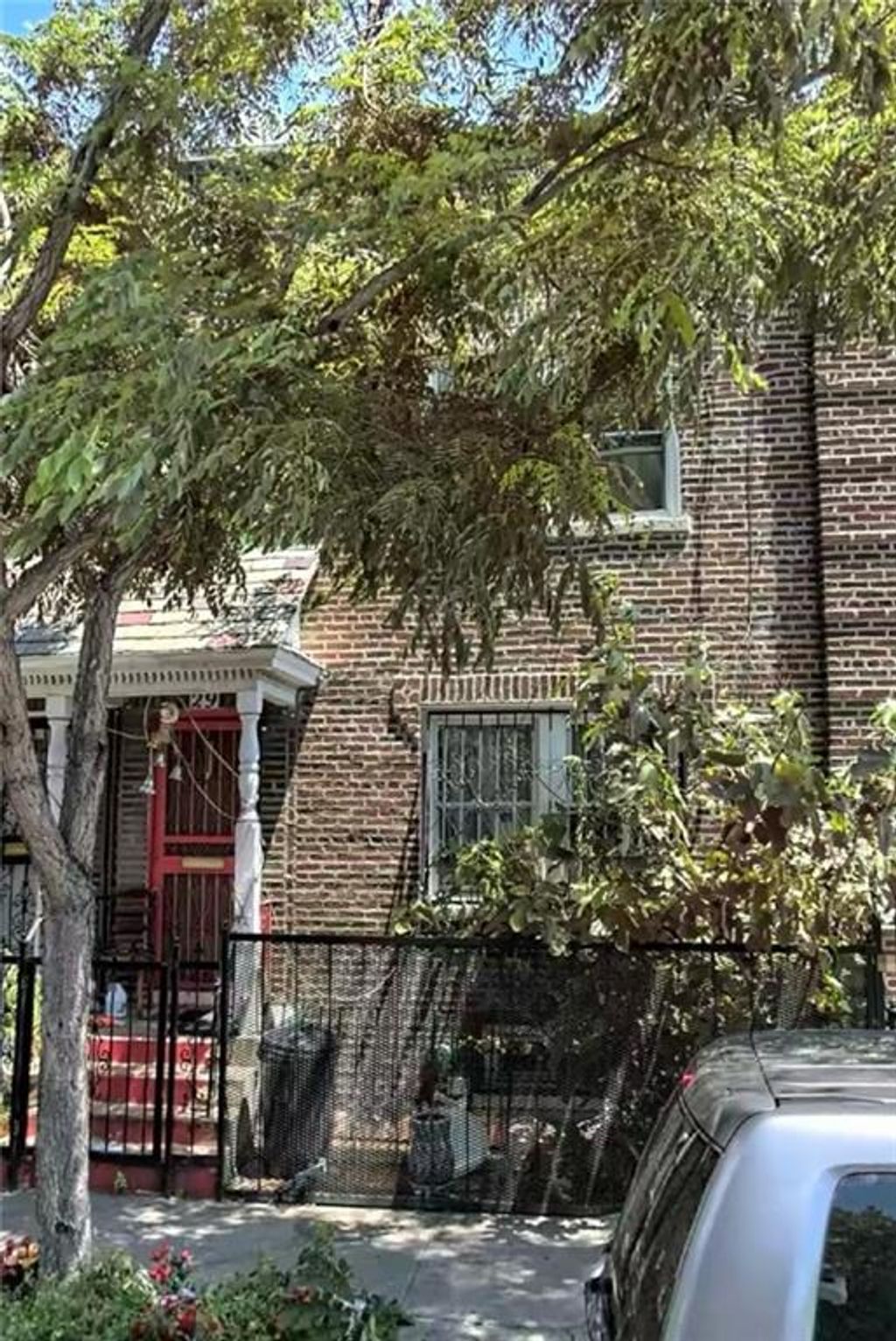 Photo of 29 veronica Place, Brooklyn, NY 11226 (MLS # 489584)
