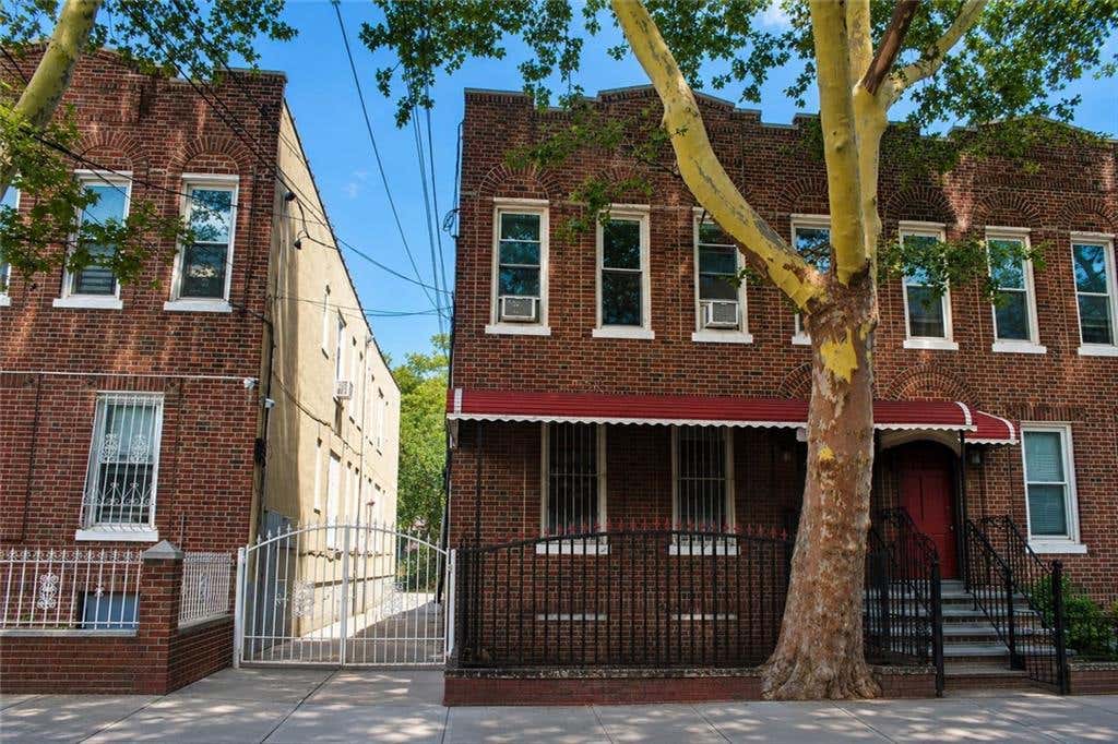 Photo of 419 Amboy Street, Brooklyn, NY 11212 (MLS # 503298)