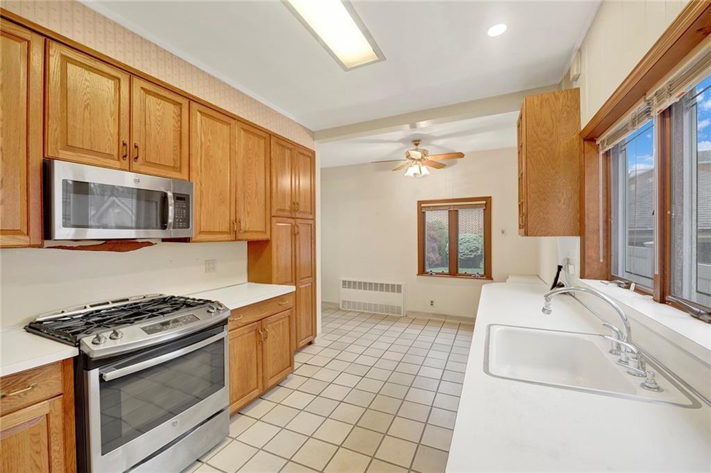 8016 Colonial Road, Brooklyn, New York image 18