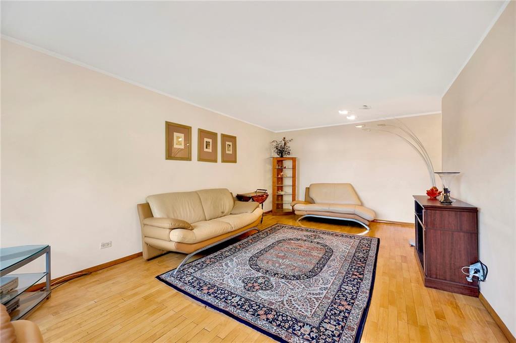 2483 16th Street #2B, Brooklyn, New York image 2