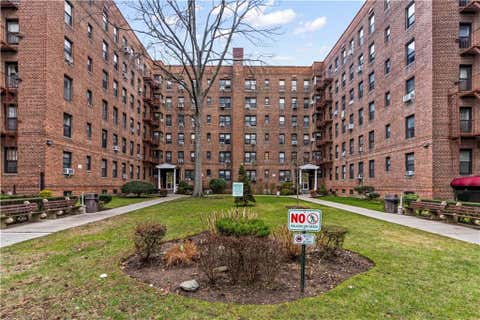 Townhouse For Sale - 2465 Haring Street #4F<br/> Brooklyn, NY 11235