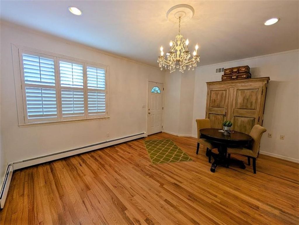 Photo of 163 Beach 128 Street #3A, Belle Harbor, NY 11694 (MLS # 499568)