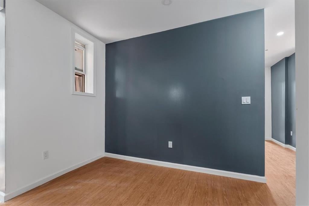Photo of 324 Eldert Street #2B, Brooklyn, NY 11237 (MLS # 502283)