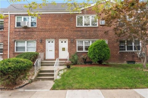 Apartment For Sale - 289 Bay 19th Street #B<br/> Brooklyn, NY 11214