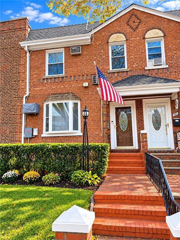 Photo of 289 Bay 13 Street, Brooklyn, NY 11214 (MLS # 505598)