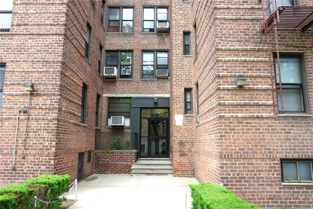 Photo of 3021 Avenue Z #2H, Brooklyn, NY 11235 (MLS # 499354)