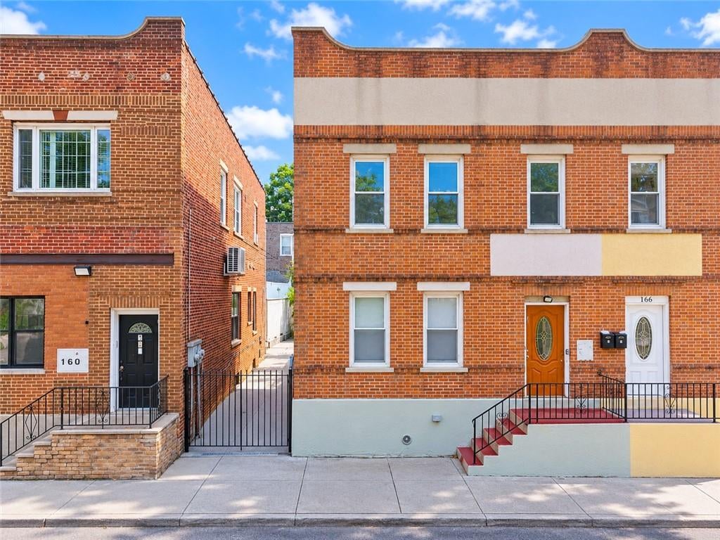 Photo of 164 Brighton Avenue, Staten Island, NY 10301 (MLS # 504868)